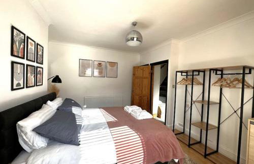 Leeds Cosy House - Photo 8