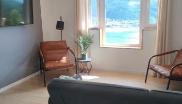 Le Duplex du Plongeoir - spacieux T3 de 65m2 avec vue sur le lac de Serre Ponçon - Foto 3