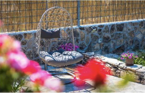 2 Bedroom Stunning Home In Konjevrate - Foto 8