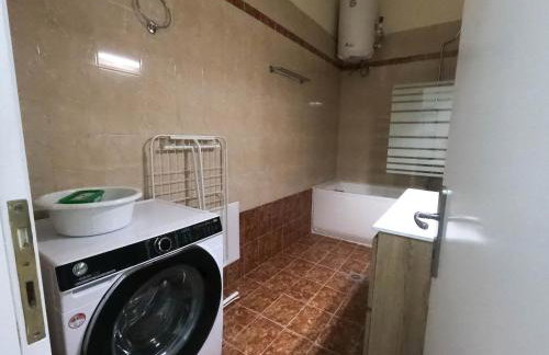 Luxury Beachfront Suite - Photo 7