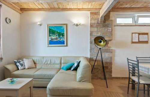 Holiday Home in Marina Near Beaches - Photo 8