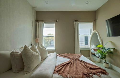 Bach & Bubbly House - 5BR, Pool, Gym & Glam Room - Villa - Foto 26