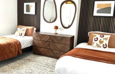 Historic Charm: *Perfect For Group Getaways* - Photo 29