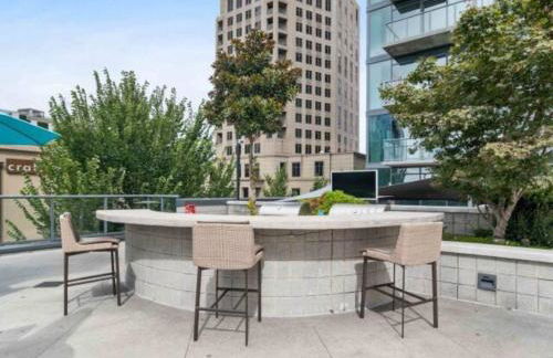 Blue Luxe-Highrise, Balcony, Year-round Pool, City View! - Foto 23