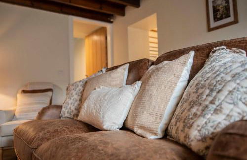 Charming 3-Bed Cottage in Stunning Yorkshire Dales Location, Swaledale - by MCPI Hosting, Ideal for Families, Couples, Walkers & Groups - Foto 17