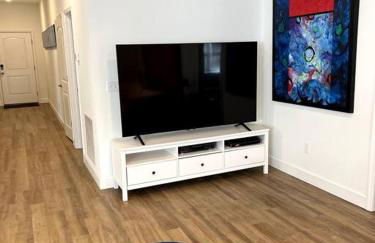 Beach Lovers New House! 10 min to beach - 6 guests - Foto 22