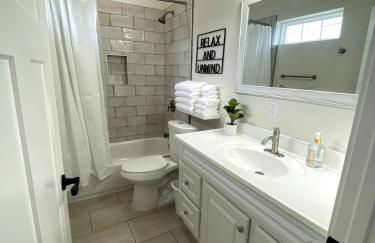 Newly Built 3 Bed 2 Bath House - Photo 2