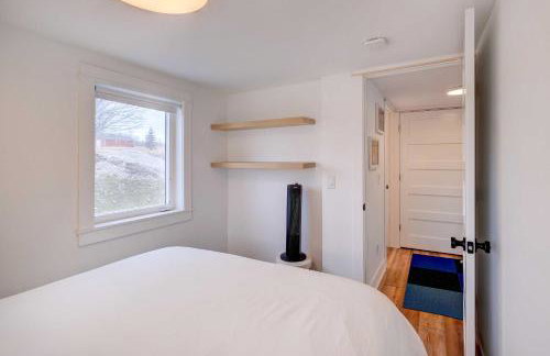 East Jordan Vacation Rental on Lake Charlevoix! - Foto 12