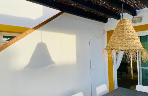 Amazing beach bliss 2br w/private sea view terrace - Photo 38