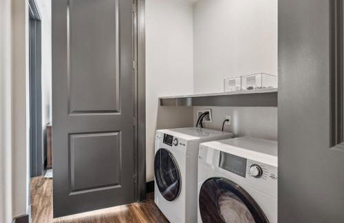 Travel Nurse Favorite - 30 plus Day Friendly - Foto 26