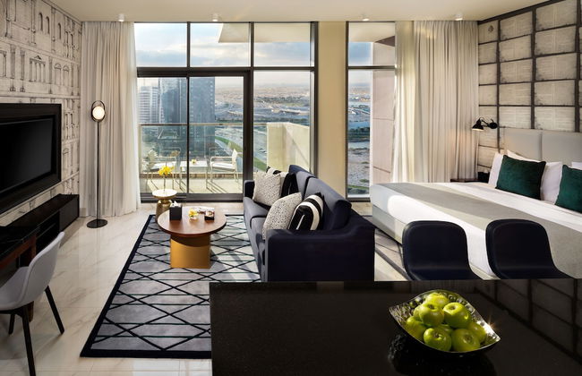 Millennium Atria Business Bay - Photo 2