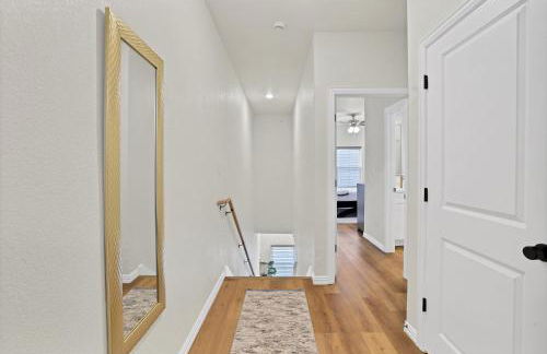 Victory Villa - Lux Townhome Walk 2 Globe Life - Rangers & Cowboys Stadiums - Foto 40