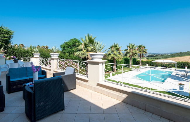 Villa Bianca 10 Emma Villas - Foto 16