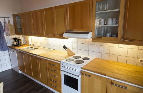 Stilvolle Altbauwohnung in zentraler Lage - Foto 16