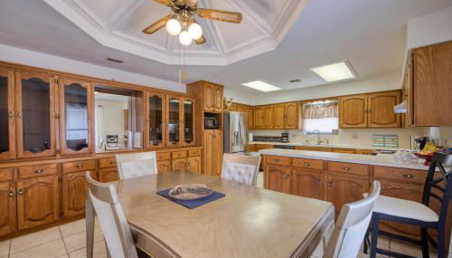 Bright Pharr Getaway Spacious Family Home w Garage and WiFi - Foto 2