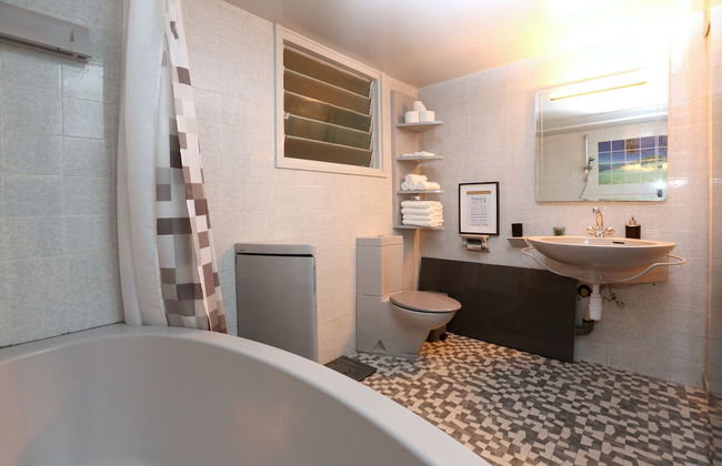 The Bridge-House Apartment - Photo 27