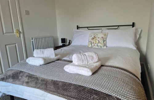 2 Bed Maisonette with Sofa Bed - Ideal for Groups #26C - Foto 20