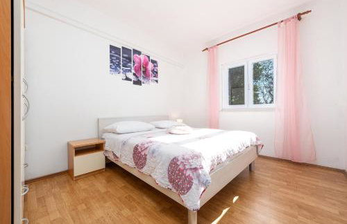 Holiday House Laetitia with pool - Foto 40