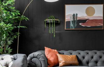 Roomy Central Hub, Games, Fire Pit & Downtown Fun - Foto 5