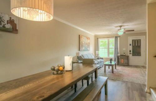 Minutes to Benning Two-Story Oasis Benning Bliss - Foto 3