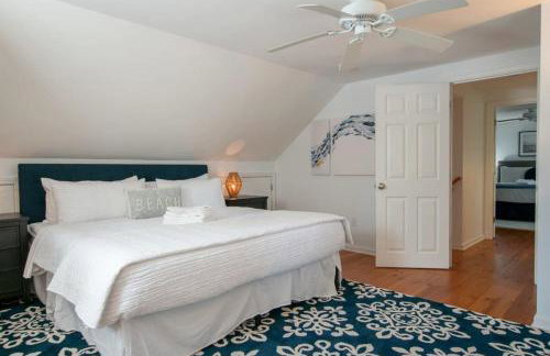 Roof Deck, Walk to Forest Beach, Fire Pit! - Foto 15