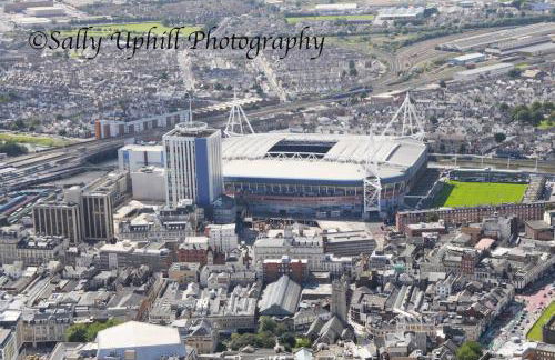 Cosy 2-Bed Apartment in Penarth Town Flat 1 - Photo 18
