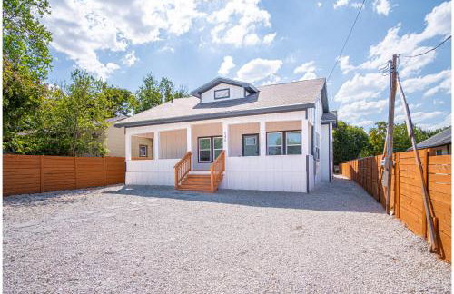 Inviting 4br/2ba Near Downtown & Riverwalk - Foto 2