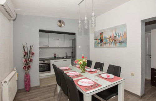 Apartman Koko with private jacuzzi - Foto 16