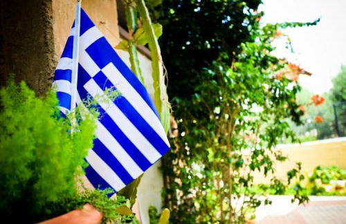 Home Suites - Photo 78