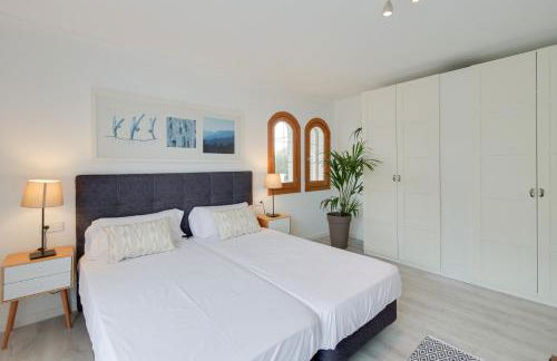 G-Fast fertig gestelltes Inserat- Moderne grosse Villa, 5 Min fussläufig zum Strand,Pool,Klima - Foto 40