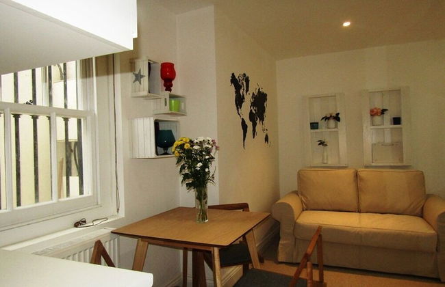 Cozy Private Double En-suite - 2 - Photo 8