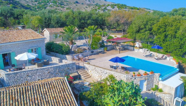 Villa Helona in Lithiasmenos - Photo 5, Room