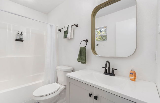 Tranquil Woods Retreat Branson - Photo 21