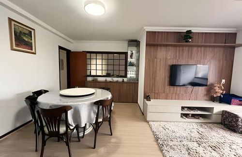 Apto espaçoso para até 8 hóspedes no Centro - Foto 26