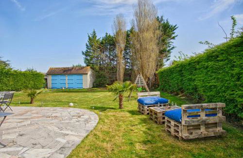 L'effet mer Maison rénovée lumineuse tout confort belle terrasse grand jardin clos sans vis à vis parking jeux pour enfants 5 mn à pied de la plage d'Asnelles et centre bourg - proche Bayeux au coeur des plages du débarquement - Foto 38