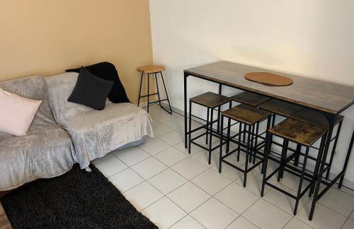 Appartement deux chambres jardin parking - Photo 5