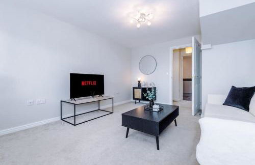 Lovely three bed home Manchester - Foto 33