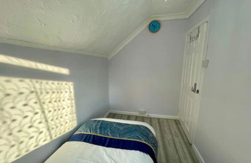 Semi Detached House in Aldershot - Foto 34