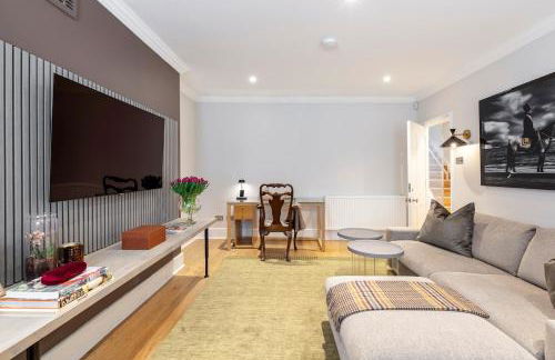 Spacious and Stylish Apartment Trafalgar Square - Foto 3