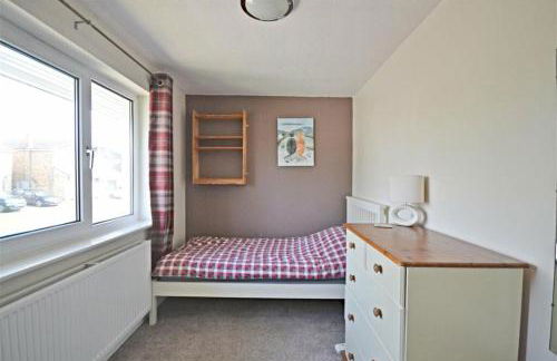 Modern home in historic market town near airport - Foto 6