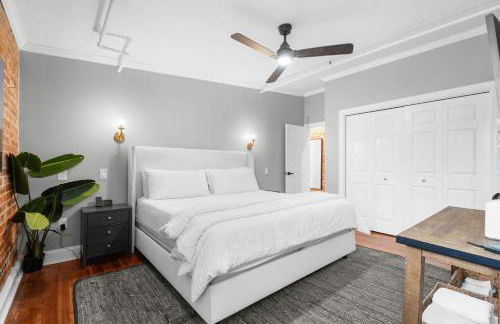 West End Loft - Downtown 5 min walk to River St - Foto 7