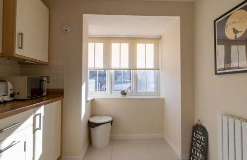 Charming 4-Bedroom Home in the Heart of Coxhoe - Pass the Keys - Foto 12