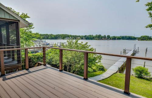 River Refresh - Waterfront with Spa on Placid Bay Luxury Vacation Rental by B Michaels Escapes - Foto 2
