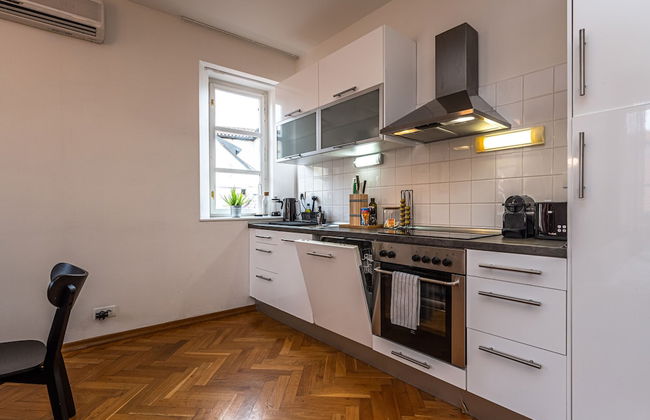 Charles Apartments in Old Town Prague - Photo 33