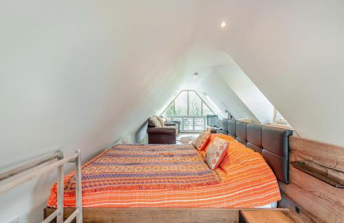 The Studio - Photo 10