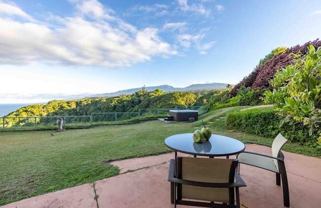 Plumeria Room on a Lush Farm on Maui's North Shore - Foto 112