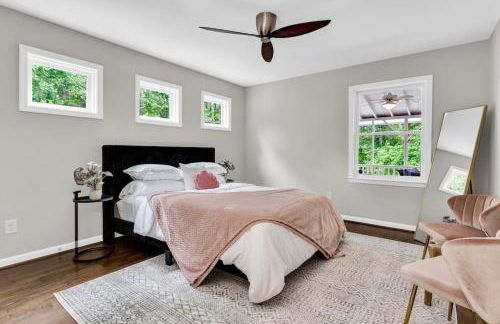 Lakefront, Saltwater Pool, Backyard Oasis, Private Dock, Home Gym - Foto 42