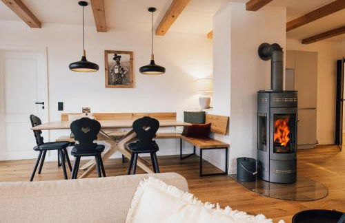 Die Watzmannsuite - Familienfreundliche Ferienwohnung in historischer Villa mit Kamin, Infrarotsauna, Balkon, Garten, nur 10 Gehminuten ins Zentrum von Berchtesgaden - Foto 9