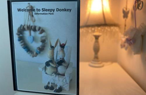 Sleepy Donkey Cottage - Foto 8
