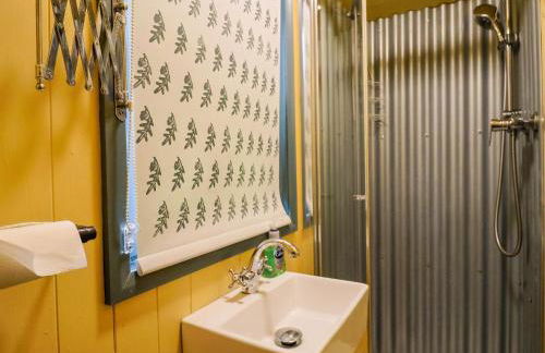 Oak Shepherd Hut - Photo 21